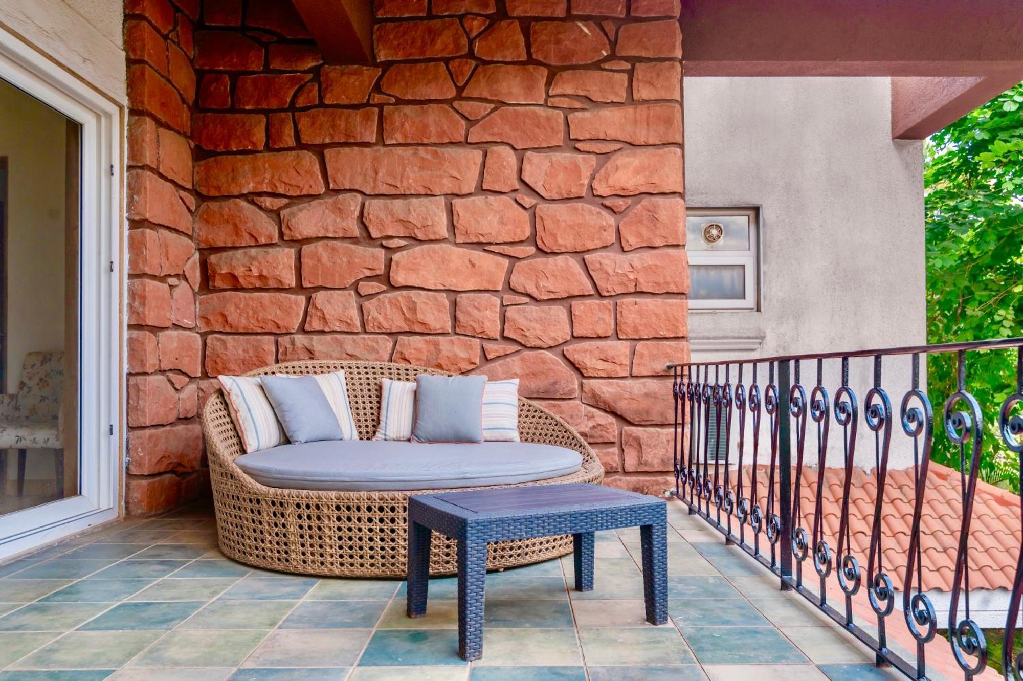 לונבלה Saffronstays Boulevard Rockhouse - Pool Villa With Amazing Nature Views מראה חיצוני תמונה