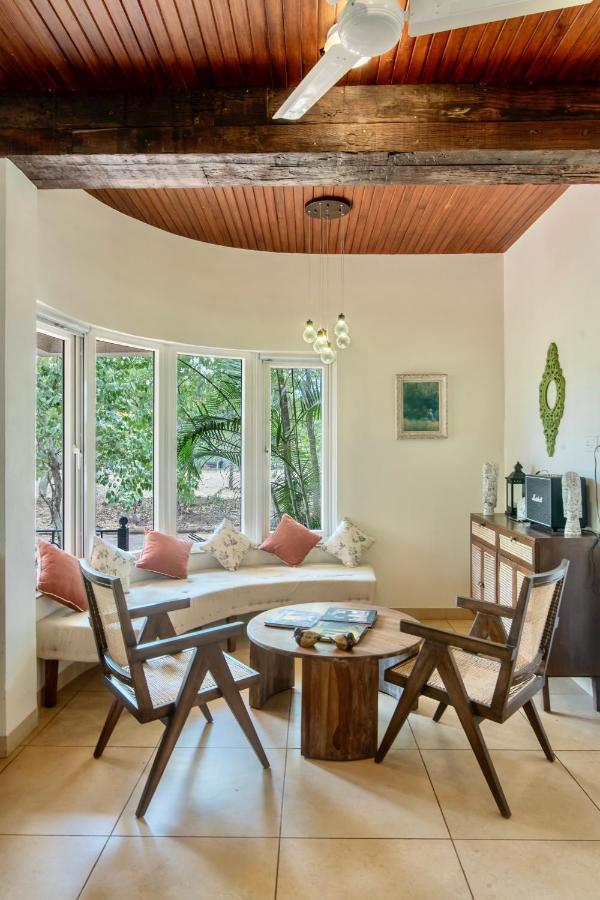 לונבלה Saffronstays Boulevard Rockhouse - Pool Villa With Amazing Nature Views מראה חיצוני תמונה